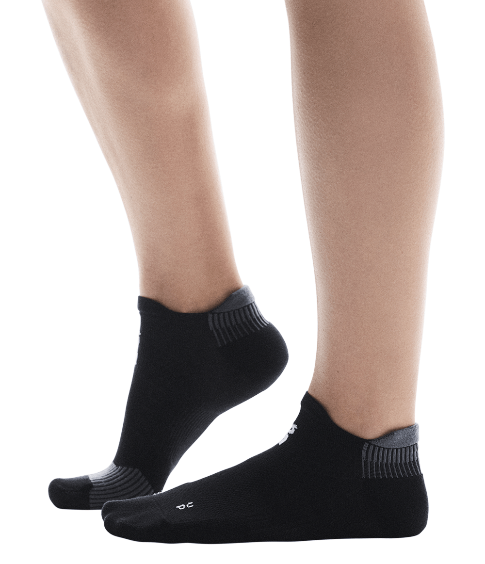 meia-on-running-unissex-performance-run-low-black---eclipse-33-36
