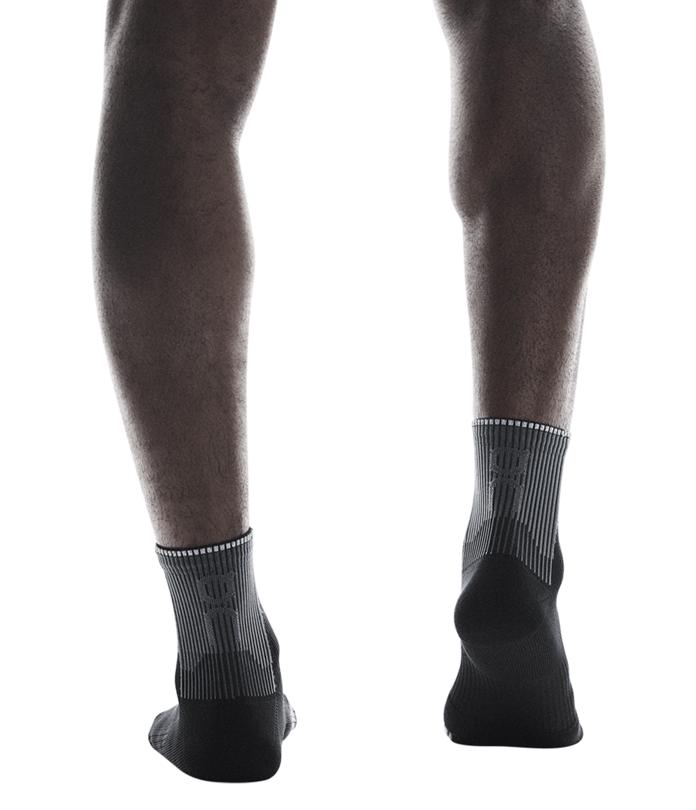 meia-on-running-unissex-performance-run-mid-black---eclipse-33-36