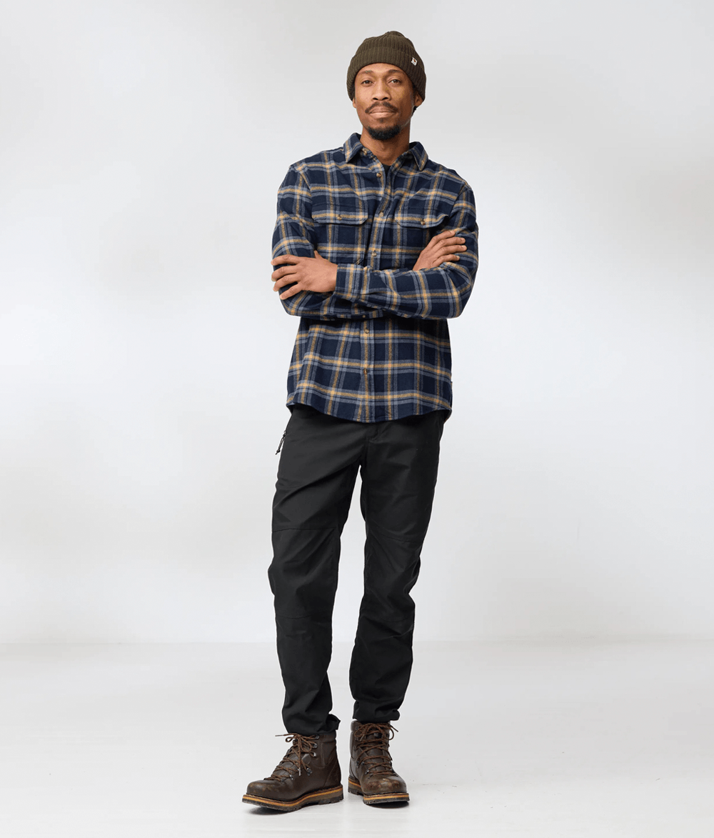 camisa-fjallraven-masculina-ovik-heavy-flannel-deep-forest-dark-navy-p