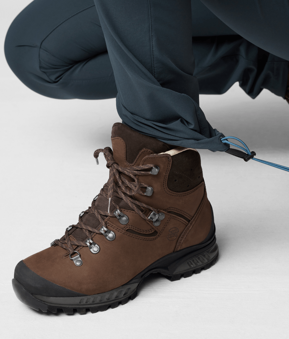 calca-fjallraven-feminina-abisko-trail-stretch-port-36sht