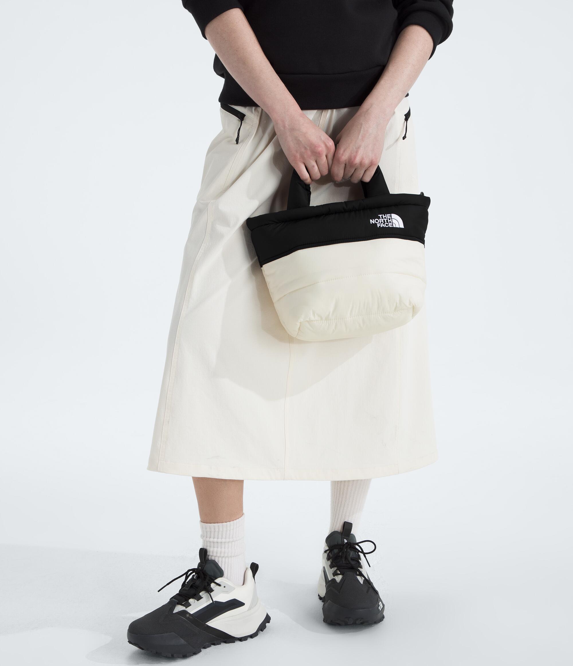 bolsa-the-north-face-nuptse-mini-bag-white-dune-tnf-black-uni