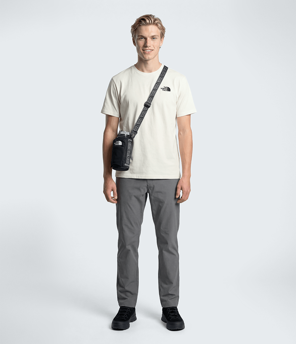 camiseta-the-north-face-unissex-evolution-half-dome-mtn-tee-white-dune-pp