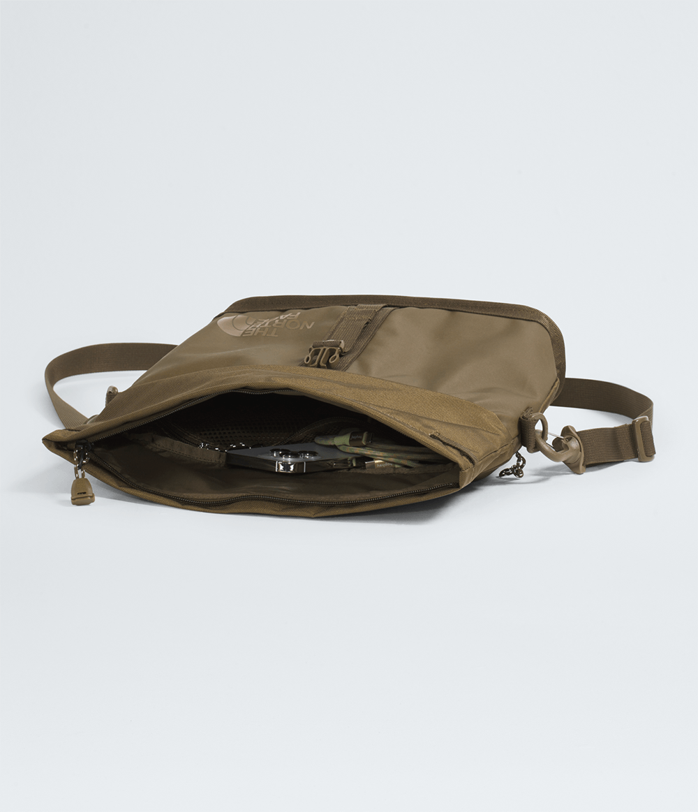 bolsa-the-north-face-base-camp-shoulder-bag-caraway-seed-sycamore-uni